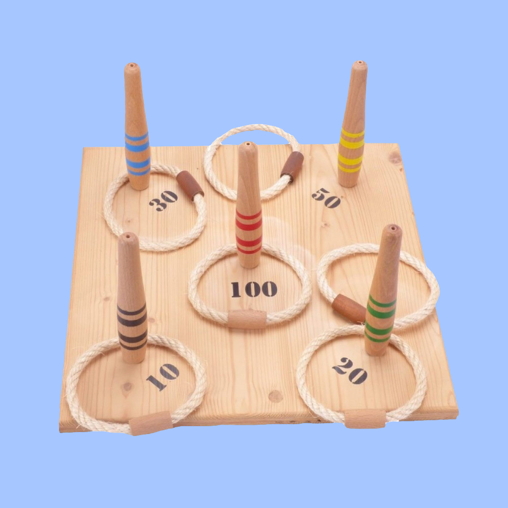 Jeu du lancer d'anneaux en bois