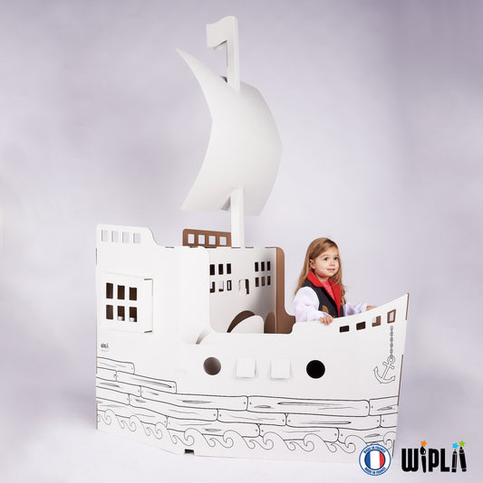 Bateau pirate en carton géant à décorer - Made in France